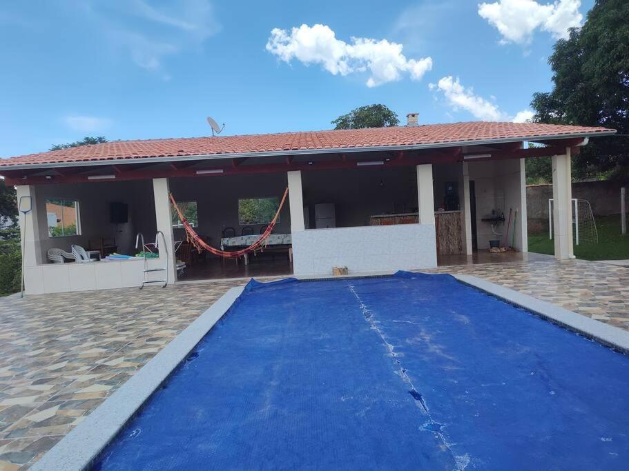 Villa Chacara Charbella Tres Ranchos Exterior foto
